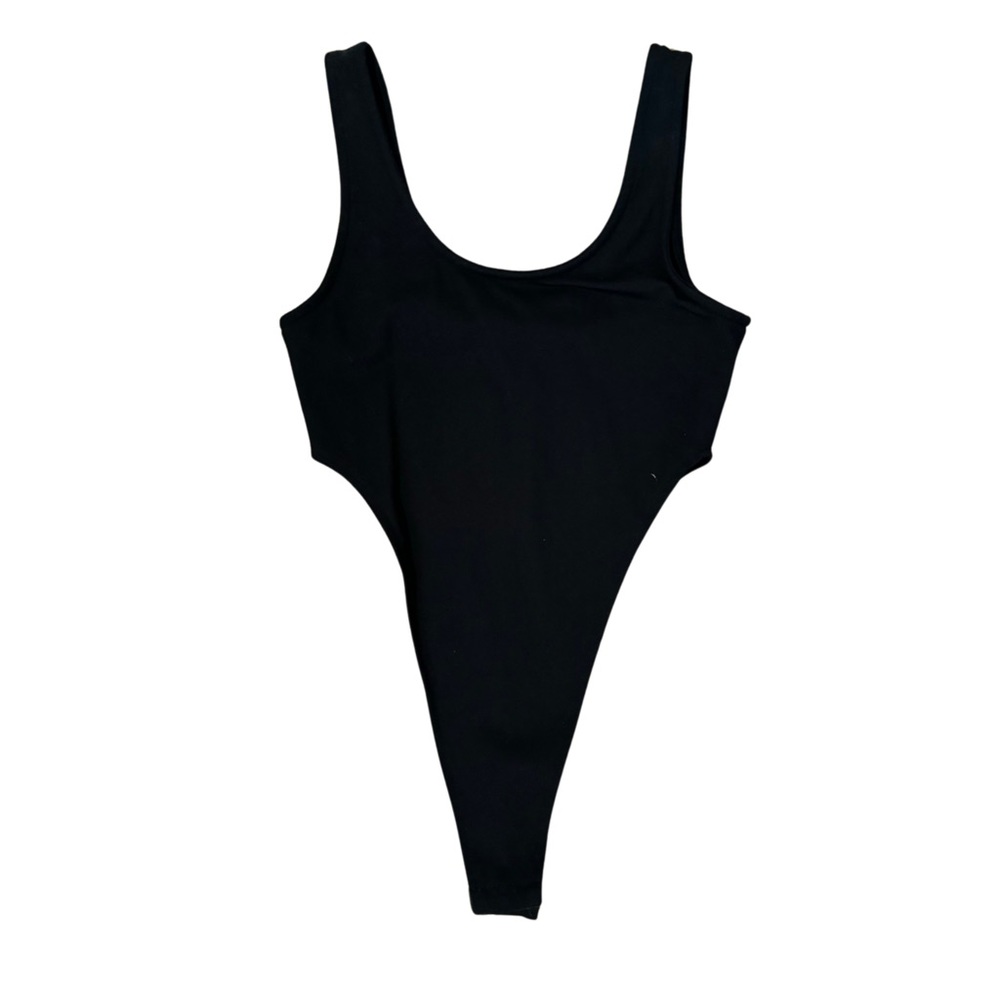 💰5/$20💵 SALE!!! Black High Cutout Bodysuit